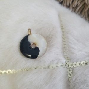 14 k yin and yang